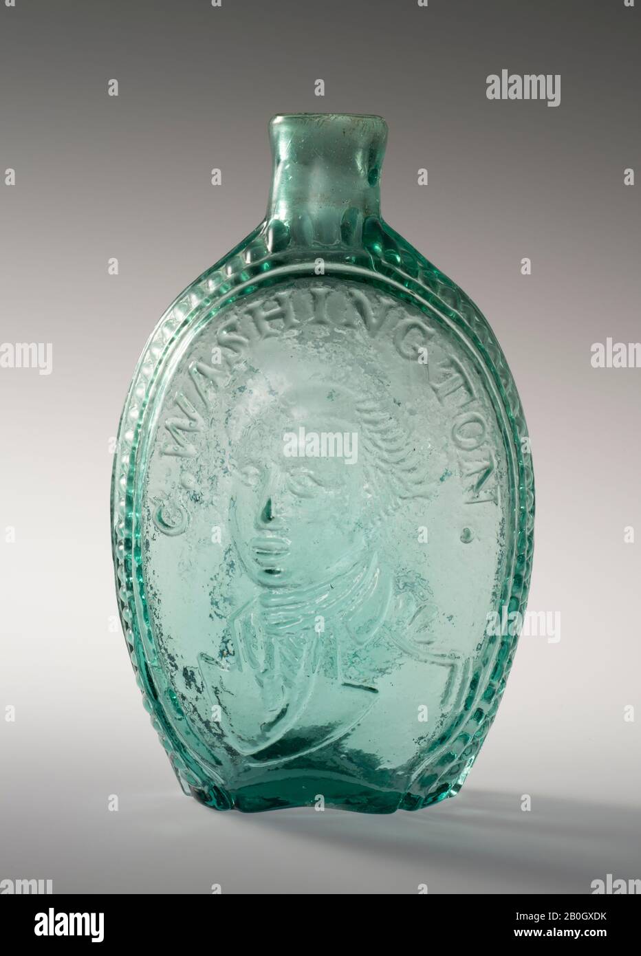 Fabricant inconnu, Fig. Flask, c. 1820–40, verre Aquamarine, hauteur : 6 3/4 po. (17,1 cm Banque D'Images