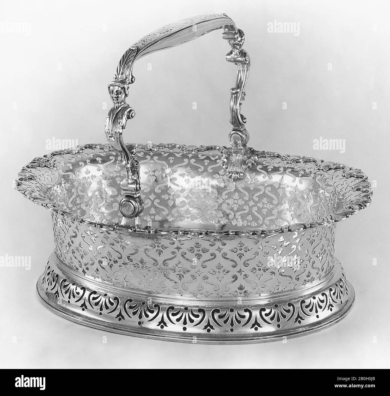 Thomas Farren, anglais, gratuit 1707; mort 1743, Panier, 1739/40, argent, 9 1/2 x 12 11/16 x 11 1/8 po. (24,1 x 32,2 x 28,3 cm Banque D'Images