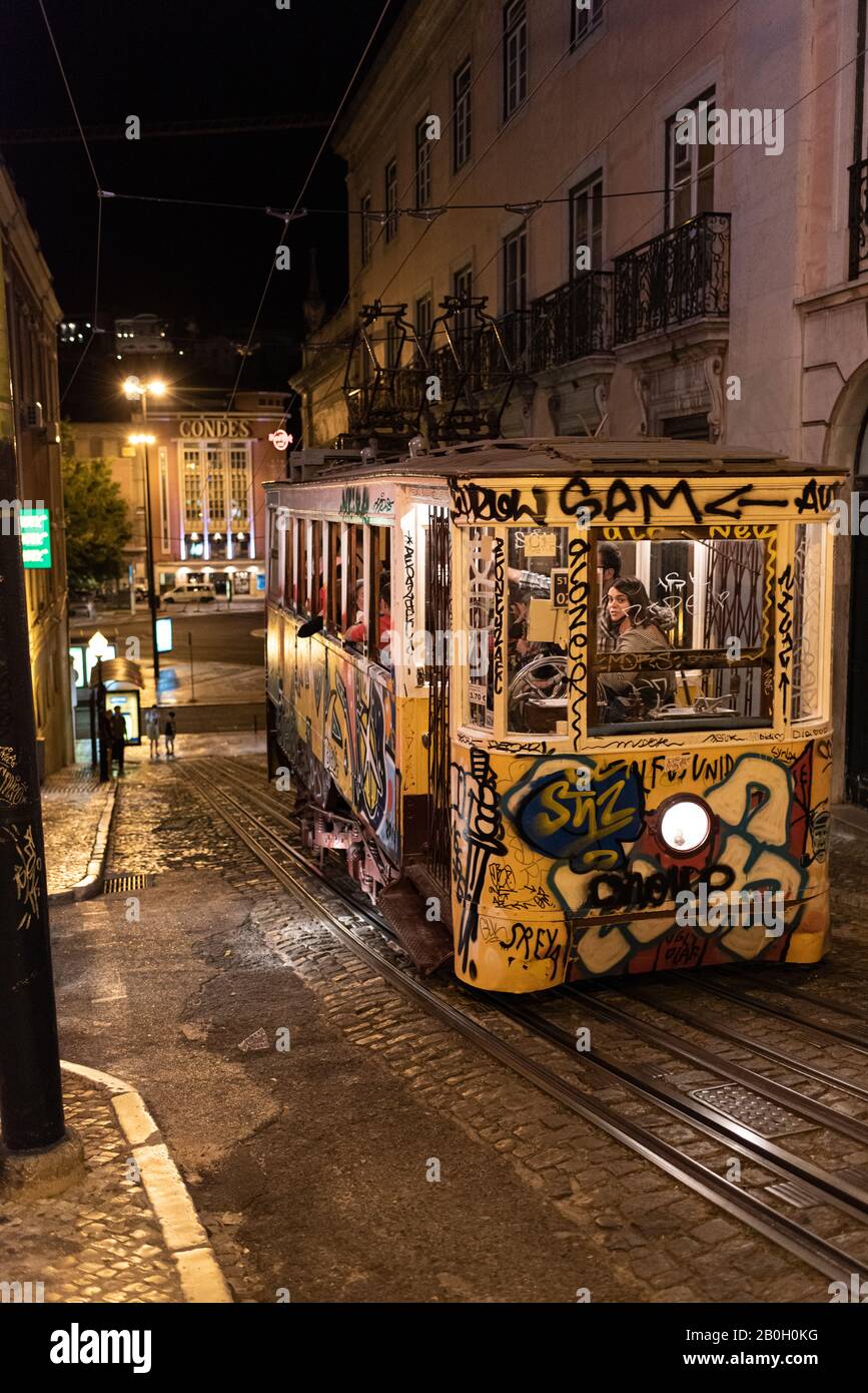 Les rues de Lisbonne, Portugal. Banque D'Images
