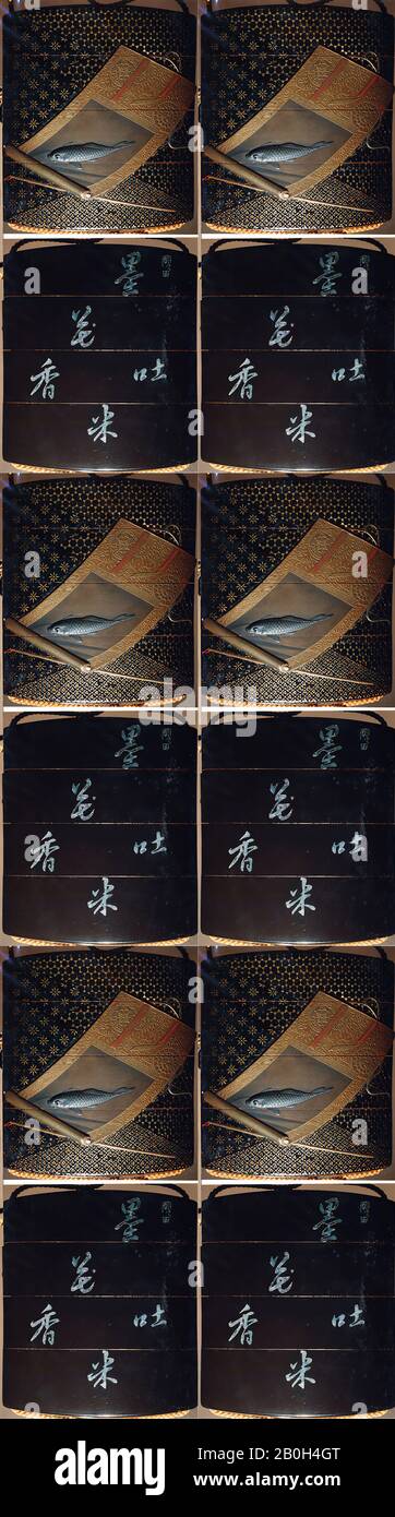 Kōami Chōkō, Inrō avec Carp Hanging Scroll and Characters, Japon, Edo Period (1615–1868), Kōami Chōkō (japonais, actif deuxième moitié du XVIIIe siècle), deuxième moitié du XVIIIe siècle, Japon, Trois caisses; bois laqué avec takamaki-e or et argent, hiramaki-e, togidashimaki-e, feuilles d'or coupées et nacre de nacre: Kagamibuta avec Shōjō désigOjime : cordon d'agate, 3 7/8 x 3 5/16 x 15/16 po. (9,8 x 8,4 x 2,4 cm), Inrō Banque D'Images
