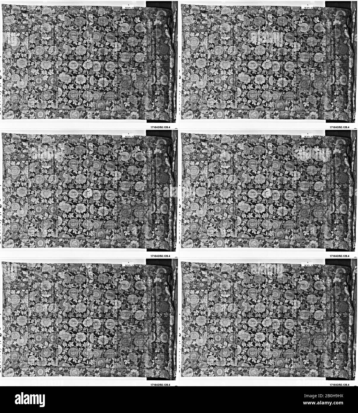 Prêtre's Robe, Japon, XVIIe siècle, Japon, soie, fil métallique, 44 3/4 x 80 1/2 in. (112,67 x 204,47 cm), textiles-costumes Banque D'Images