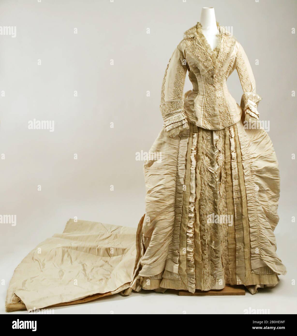 Ensemble mariage, européen, 1875, européen, soie Banque D'Images