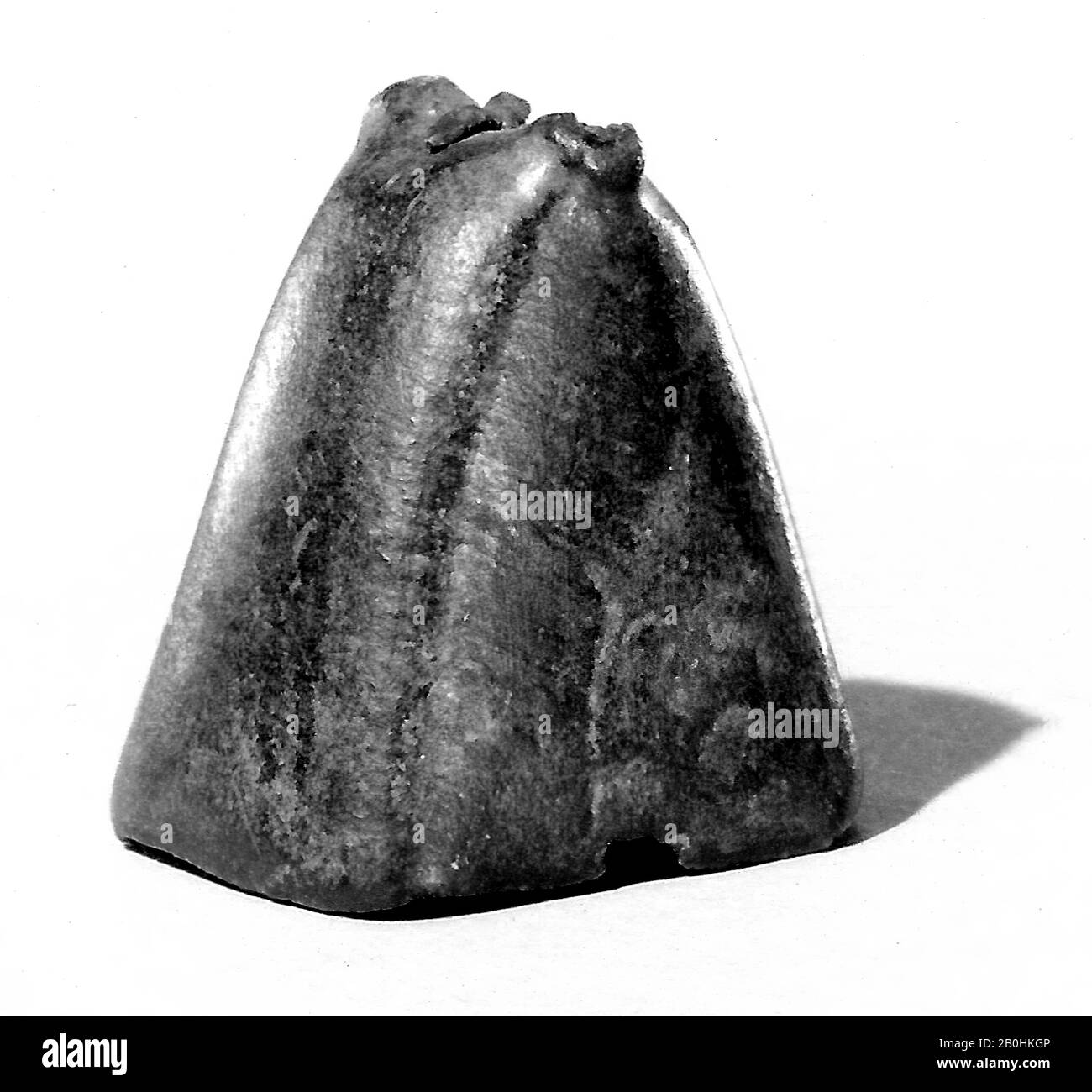 Bell, italienne (ancienne romaine), 100 BC–200 AD?, Rome, Italie, italienne (ancienne romaine), bronze au plomb, H. 1-3/8 in., Diam. 1-1/4 in., clapper À Frapper d'Idiophone Banque D'Images