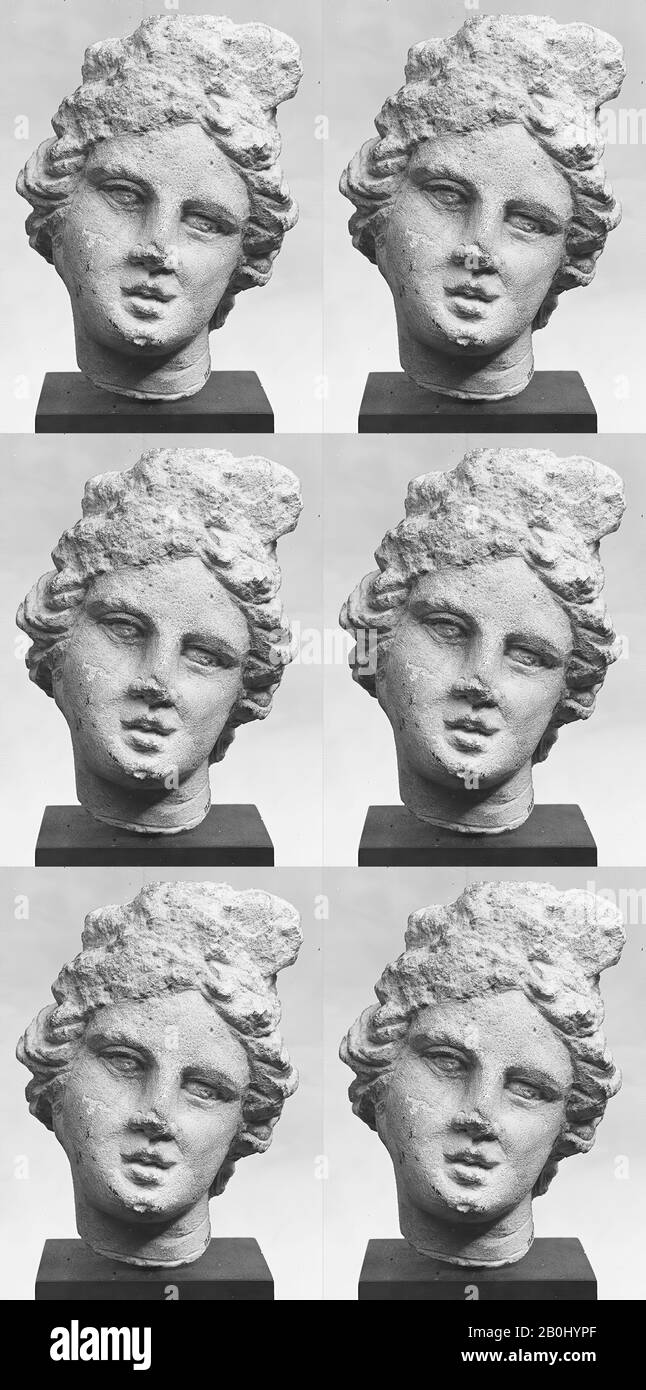 Tête de calcaire d'une fille, grecque, hellénistique, date 3ème siècle C.-B., grecque, calcaire, Dans L'Ensemble: 4 1/8 x 3 1/4 x 3 7/8 po. (10,5 x 8,3 x 9,8 cm), sculpture en pierre Banque D'Images
