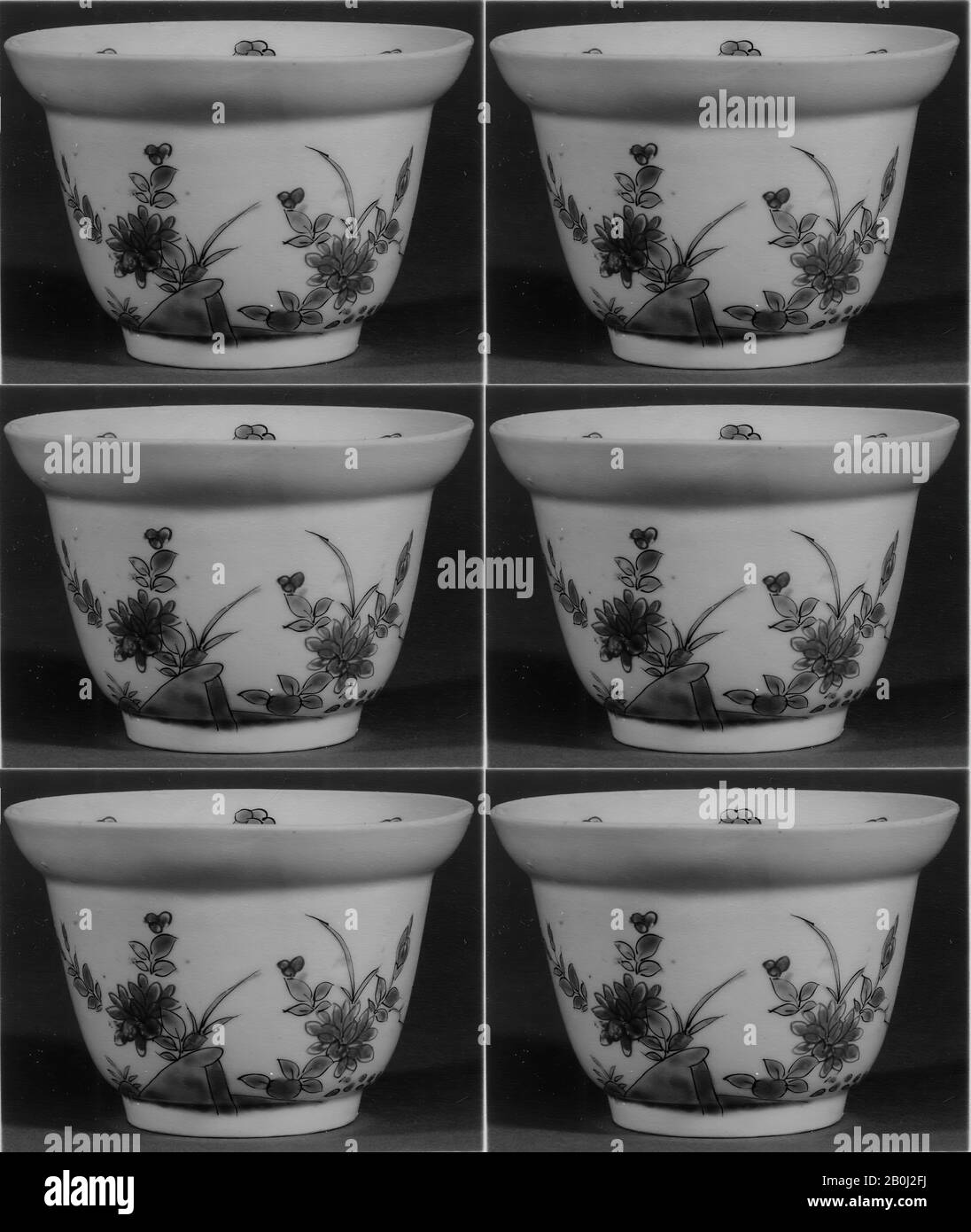 Tasse, Japon, XVIIe siècle, Japon, Porcelaine peinte en émail polychrome verglaçé (Arita ware, type Kakiemon), H. 2 3/8 in. (6 cm) ; diam. 3 5/8 po. (9,2 cm), céramique Banque D'Images