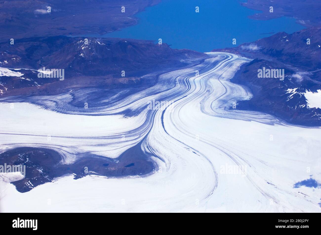 CHILI, MONTAGNES DES ANDES, PHOTO AÉRIENNE DU PARC NATIONAL DU GLACIER NORD DE TORRES DEL PAINE, GLACIER MORAINE Banque D'Images