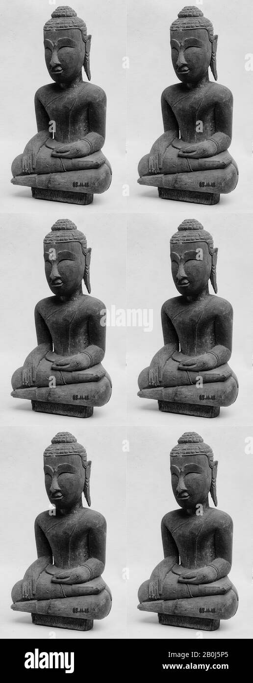 Bouddha assis, Cambodge, XIXe siècle, Cambodge, Bois, H. 5 1/2 in. (14 cm) ; avec 3 po. (7,6 cm), Sculpture Banque D'Images