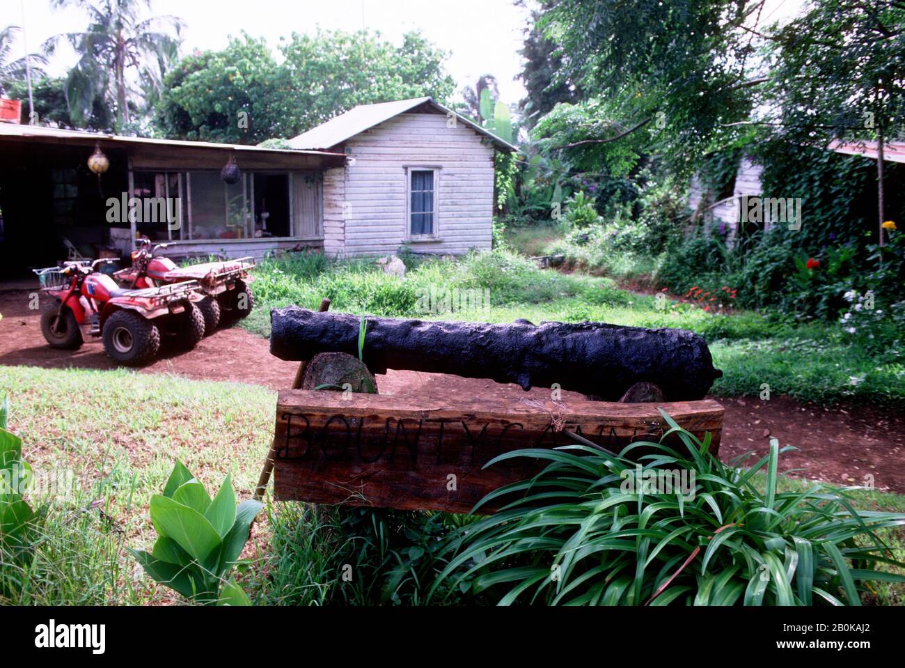 ÎLE PITCAIRN, VILLAGE, BOUNTY CANNON, Banque D'Images