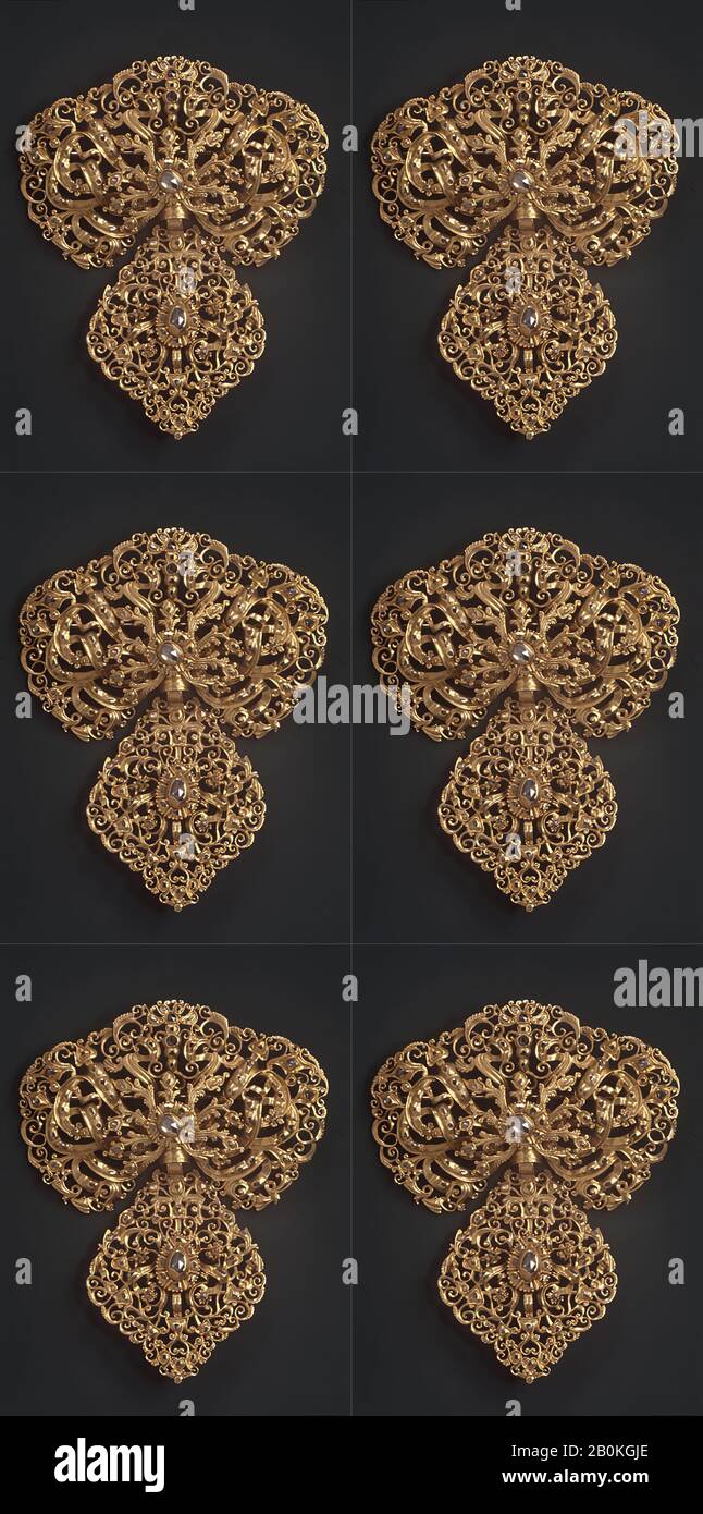 Décoration en relief, portugais, XVIIIe siècle, portugais, or, diamants, 3  3/4 × 3 po. (9,5 × 7,6 cm), Bijoux Photo Stock - Alamy