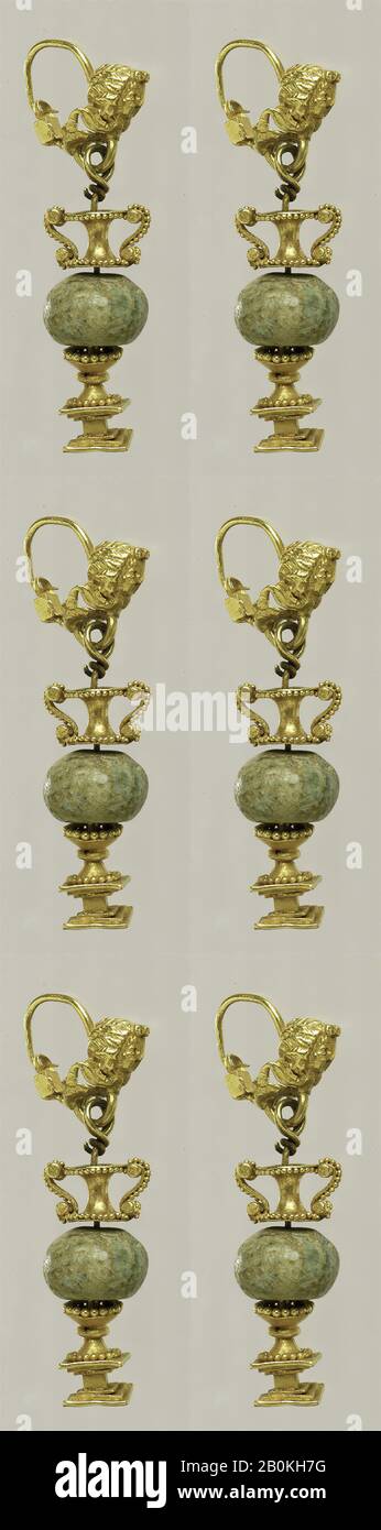 Bague d'or et de béryle, chypriote, hellénistique, date 2ème–1ème siècle C.-B., chypriote, or, béryle, Autre : 1 3/8 po. (3,5 cm), Or et argent Banque D'Images