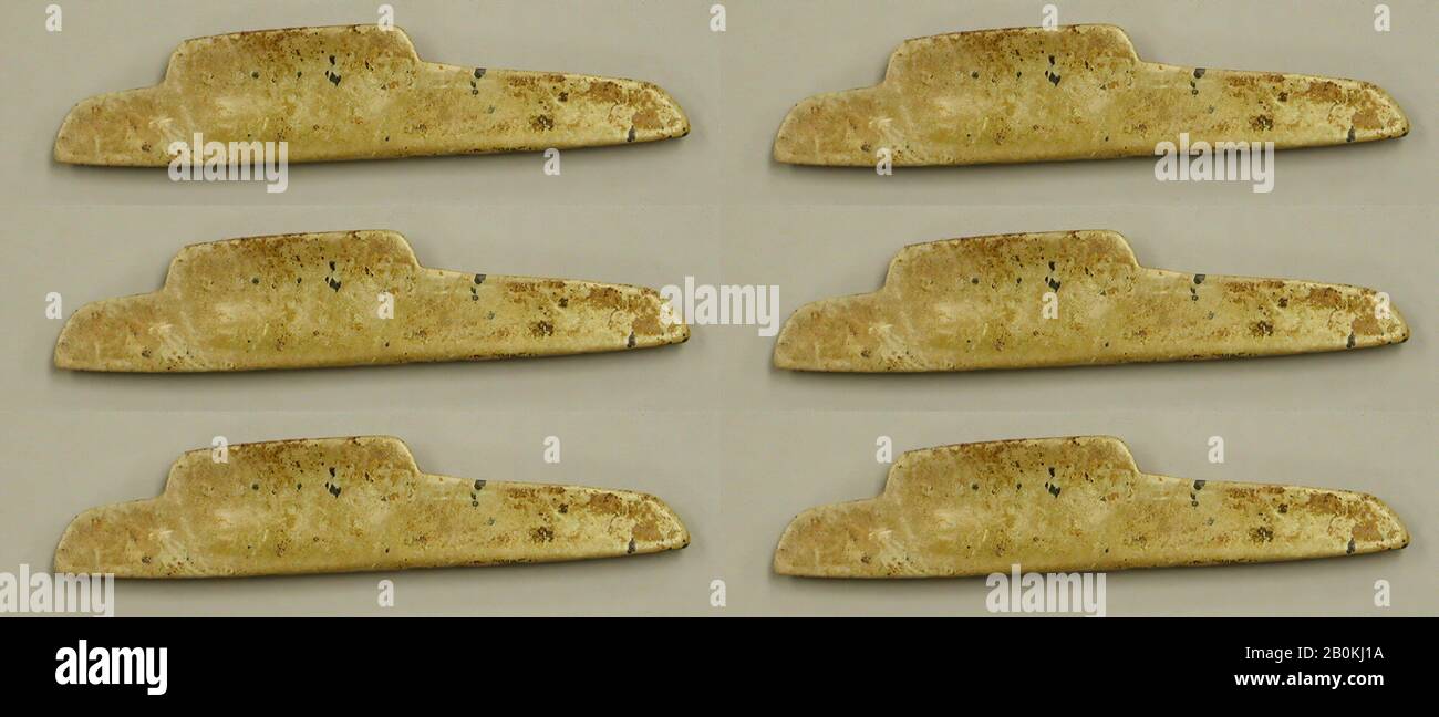 Rituel Spoon, Olmec, avant le XVIe siècle, Mexique, Mésoamerica, Olmec, Pierre, hauteur 3-13/16 in., instruments de pierre Banque D'Images