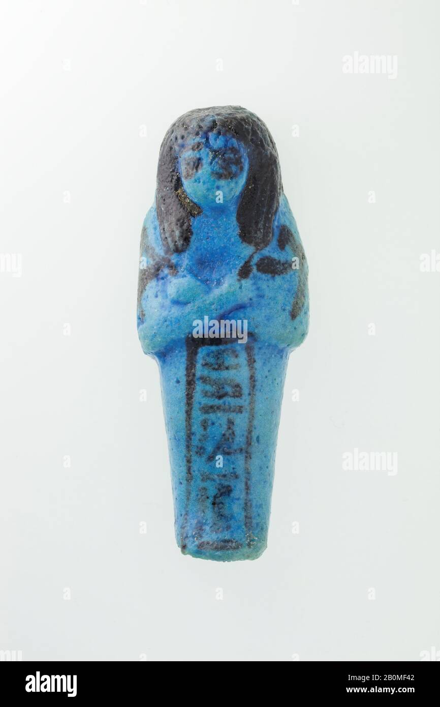 Ouvrier Shabti de Nany, troisième Période intermédiaire, dynastie 21, règne de Psusennes I, CA. 1050 av. J.-C., D'Égypte, de Haute-Égypte, de Thèbes, de Deir el-Bahri, de Tombeau de Meritamun, premier couloir, inhumation de Nany, 1928–29, Faience, H. 9 × W. 3,3 × D. 2 cm (3 9/16 × 1 5/16 × 13/16 po Banque D'Images