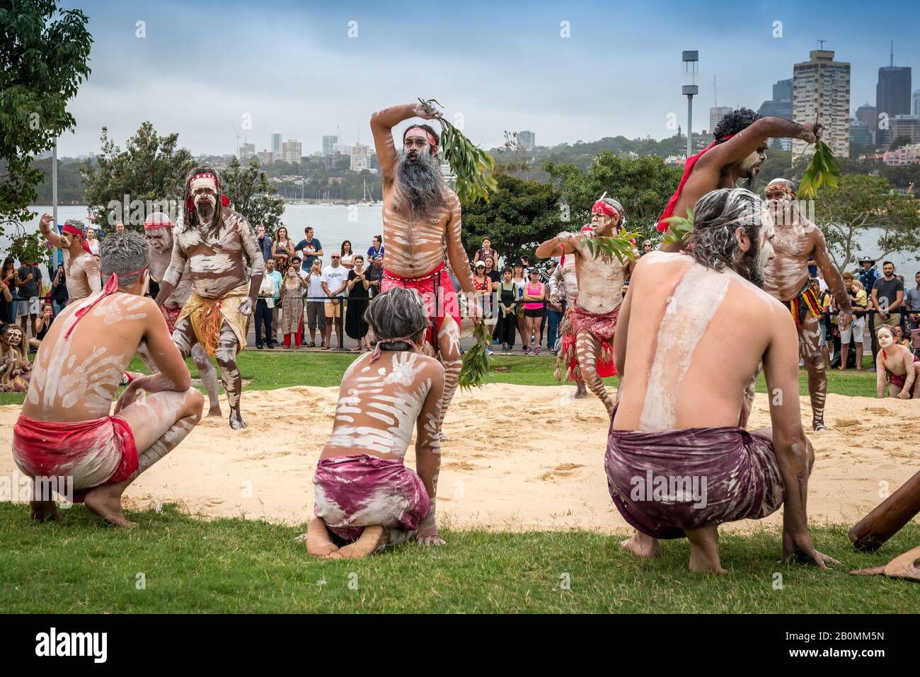 Sydney, Nouvelle-Galles du Sud, Australie, 26 janvier 2018 : les Australiens célèbrent la plus ancienne culture vivante au monde à Walumil Pelouses, réserve de Barangaroo, Sydney. Banque D'Images