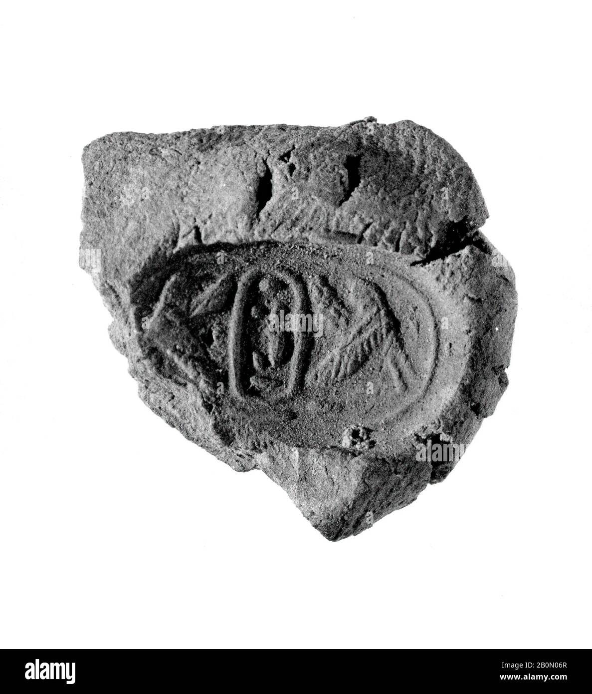 Document De Scellement avec le trône Nom d'Amenhotep III, Nouveau Royaume, dynastie 18, règne d'Amenhotep III, CA. 1390–1353 C.-B., D'Égypte, de Haute-Égypte, de Thèbes, de Malqata, du Palais du roi, de magazines occidentaux, 1910–12, de Mud, H. 1,9 cm (3/4 po.); w. 2,1 cm (13/16 po) ; th. 0,8 cm (5/16 po Banque D'Images