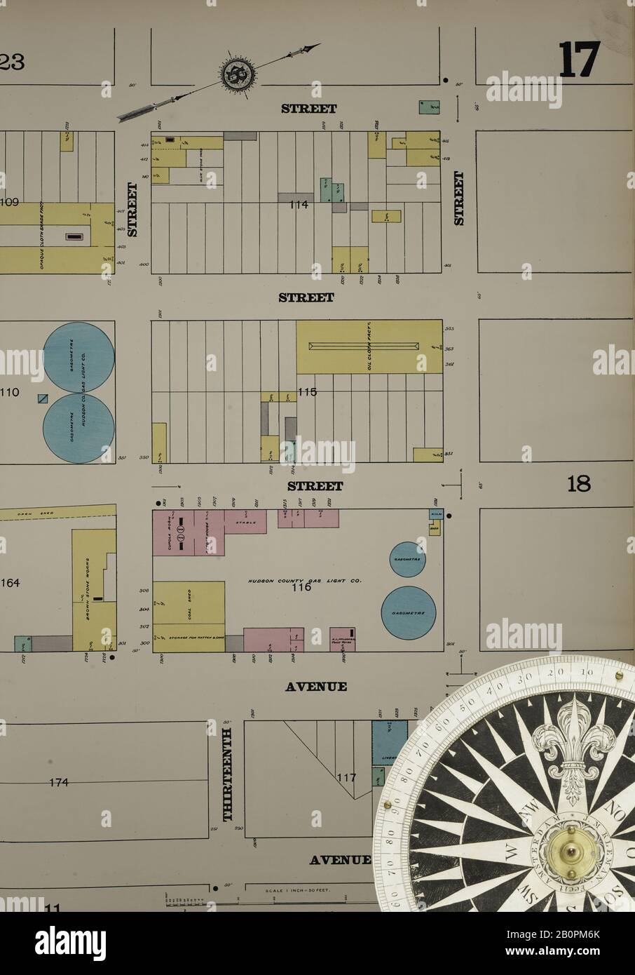 Image 35 De La Carte D'Assurance-Incendie Sanborn De Hudson Co., Comté D'Hudson, New Jersey. 7, 1891. 59 feuille(s). Inclut Hoboken. Plaques à double pression numérotées de 1 à 28. Direction, Amérique, plan de rue avec un compas du XIXe siècle Banque D'Images