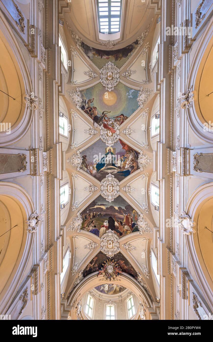 Plafond peint de la basilique Collégiata, Catane, Italie Banque D'Images