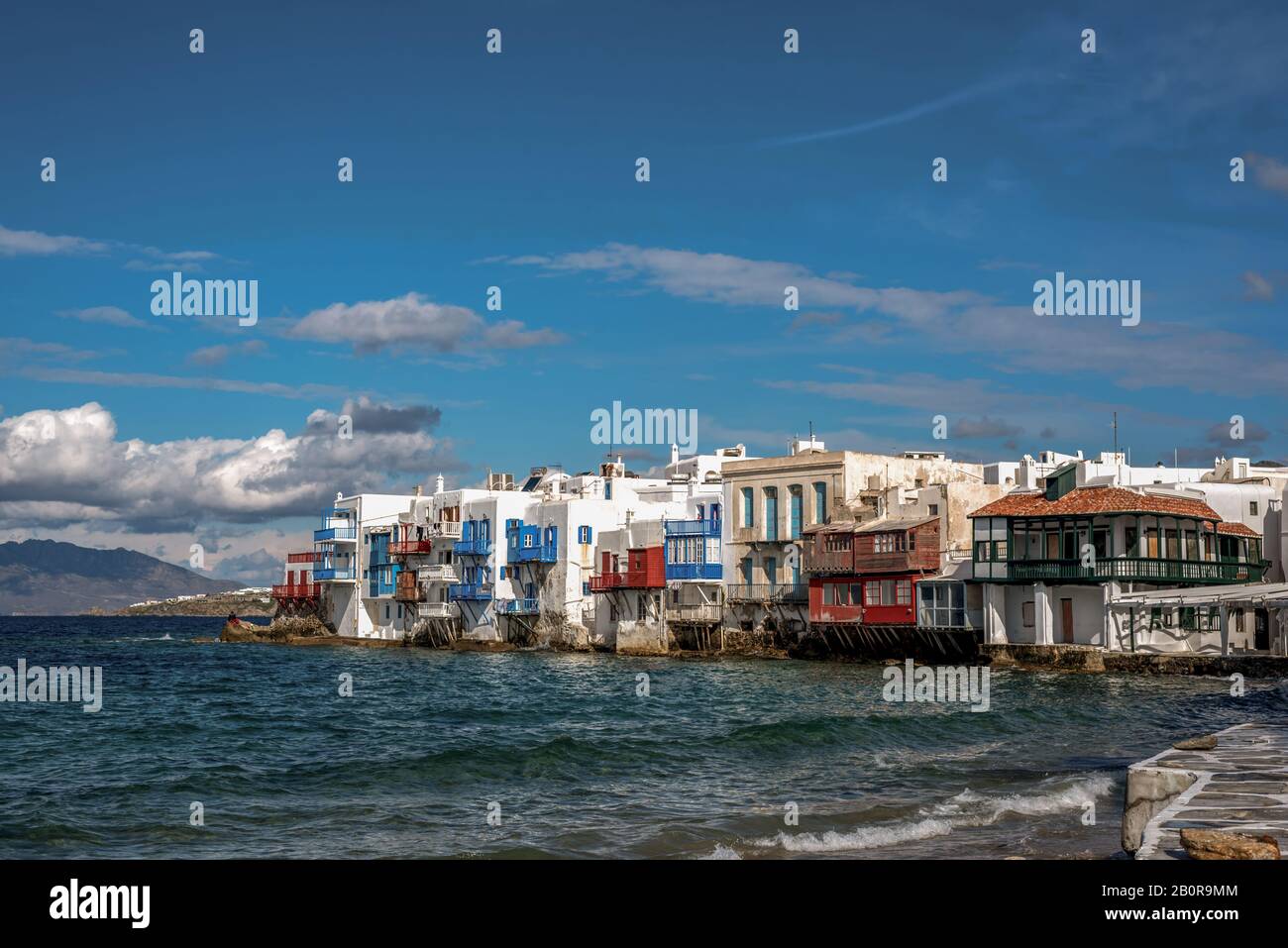 Petite baie de Venise de la ville de Mykonos sur l'île de Mykonos en Grèce Banque D'Images