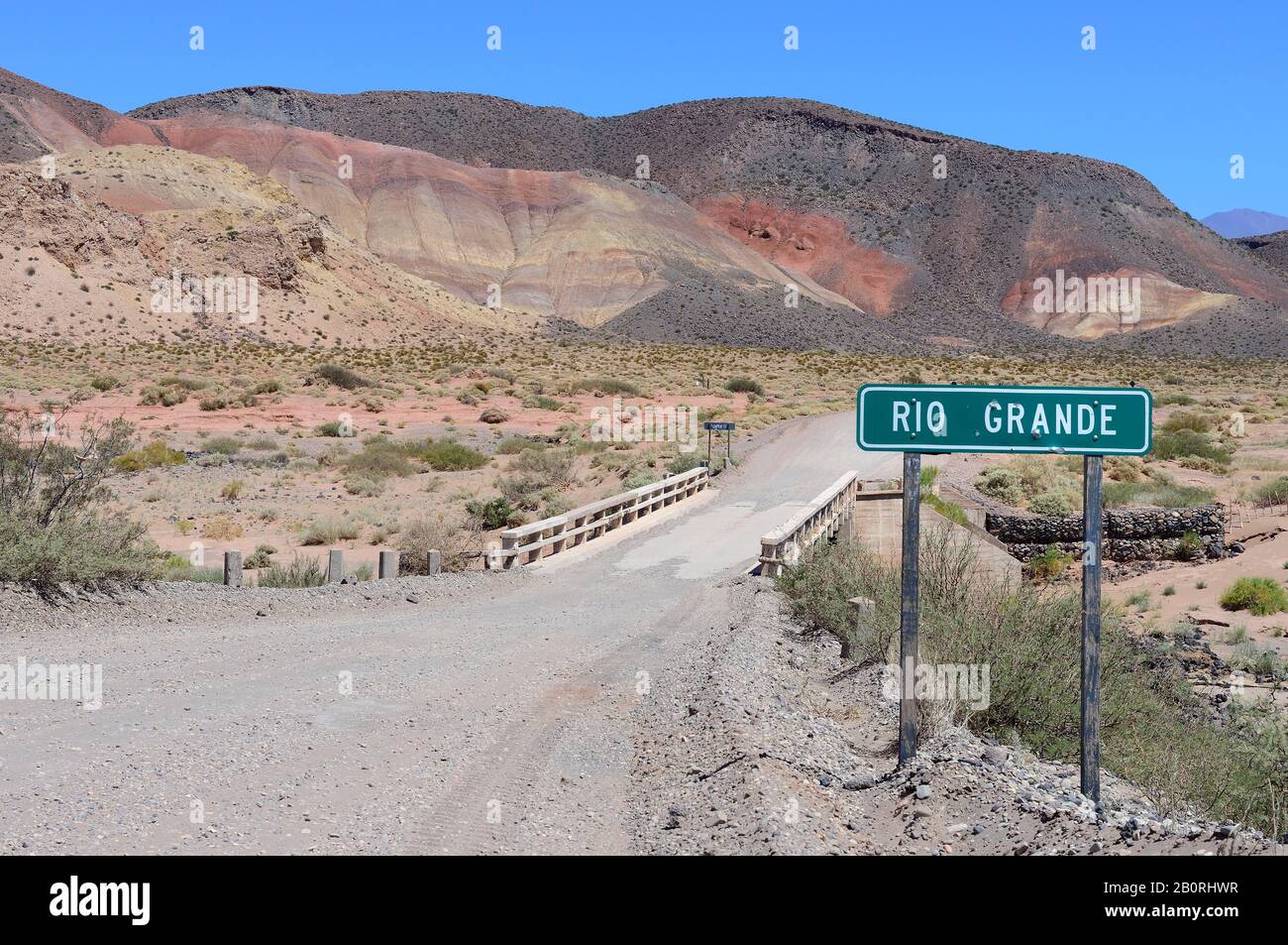 Pont de la Ruta 40 au-dessus du Rio Grande, près de Malaguee, province de Mendoza, Argentine Banque D'Images