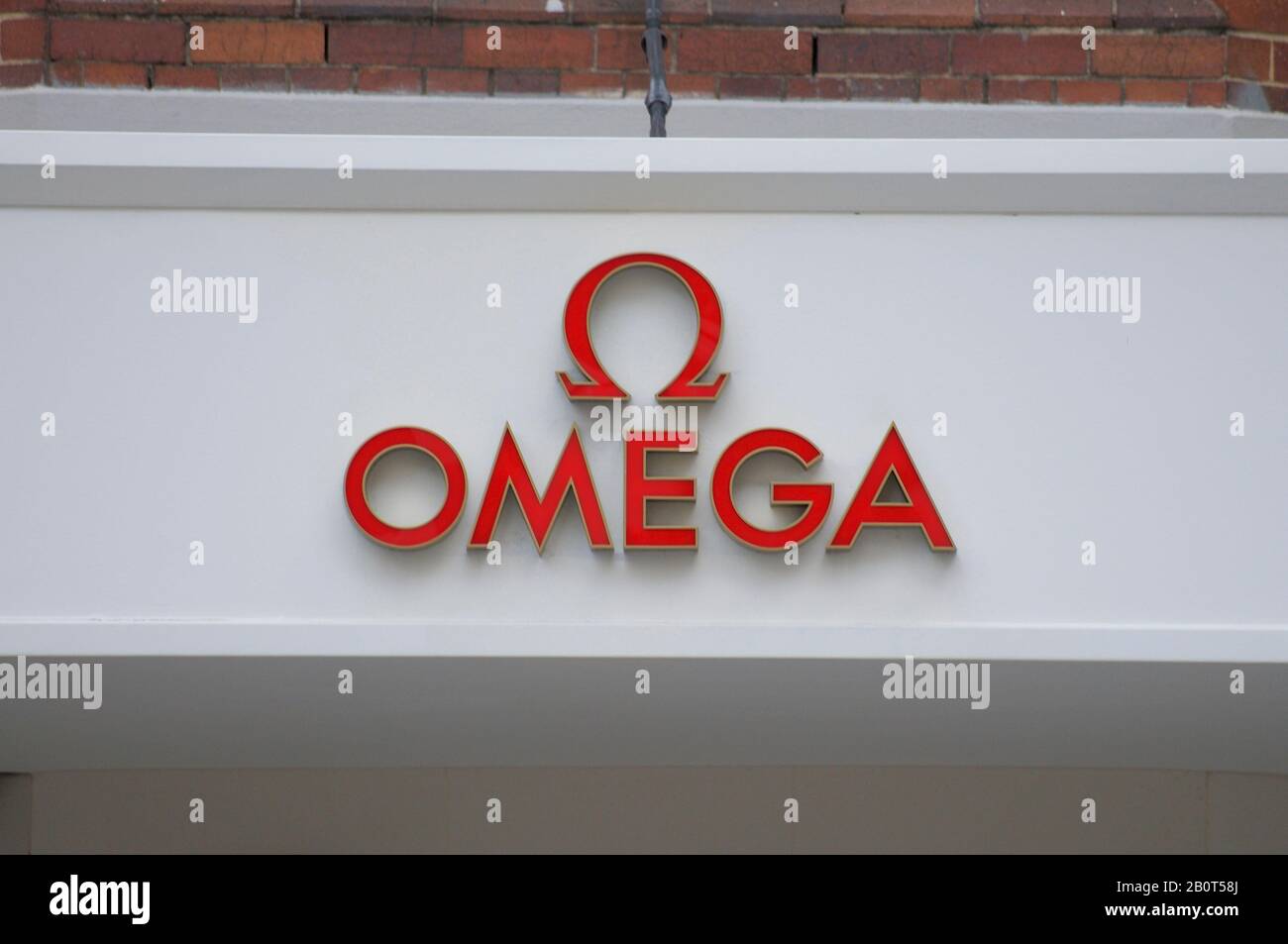 Brisbane, Queensland, Australie - 26 janvier 2020 : vue d'un logo Omega accroché devant le magasin de Brisbane. Omega sa est un watc de luxe suisse Banque D'Images