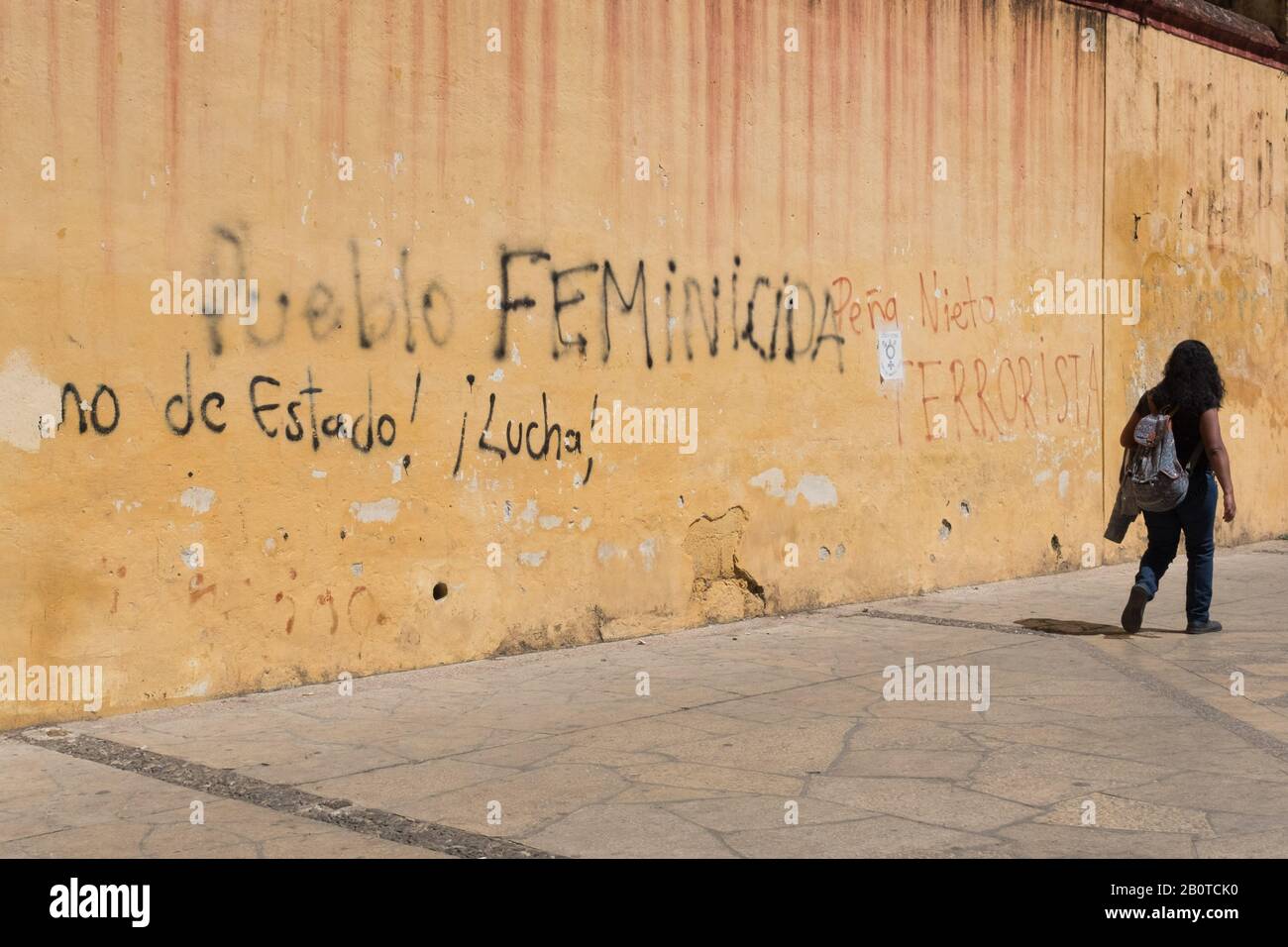 Graffiti sur le fémicide au Mexique, San Cristobal , Chiapas Banque D'Images