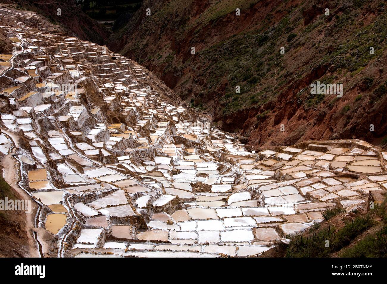 Mines de sel de Maras, Salinas près de Tarabamba au Pérou Banque D'Images