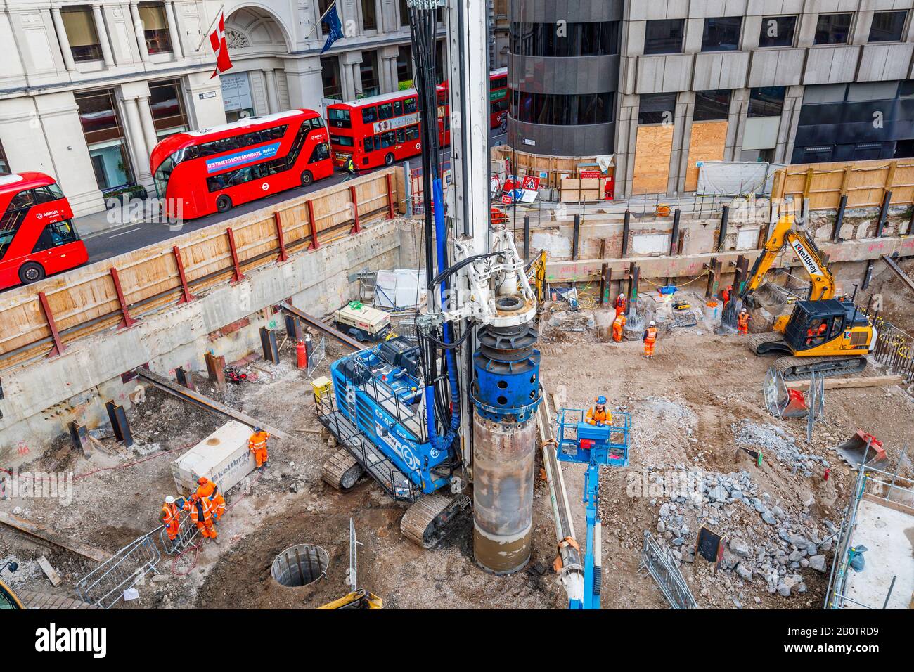 Site De l'édifice Entier, site de construction du nouvel emplacement d'entrée de Cannon Street à Bank Station, BSCU (Bank Station Capacity Upgrade), Londres Banque D'Images