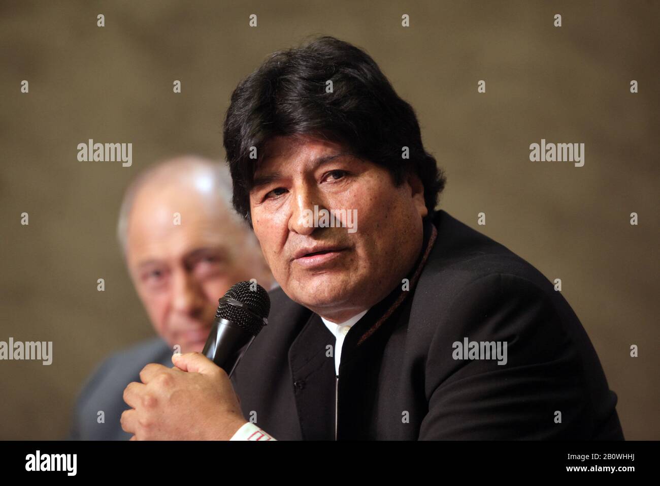 Buenos Aires, Buenos Aires, Argentine. 21 février 2020. L'ancien président bolivien Evo Morales a donné une conférence de presse sur l'interdiction d'être candidat aux prochaines élections en Bolivie. Crédit: Claudio Santisteban/Zuma Wire/Alay Live News Banque D'Images