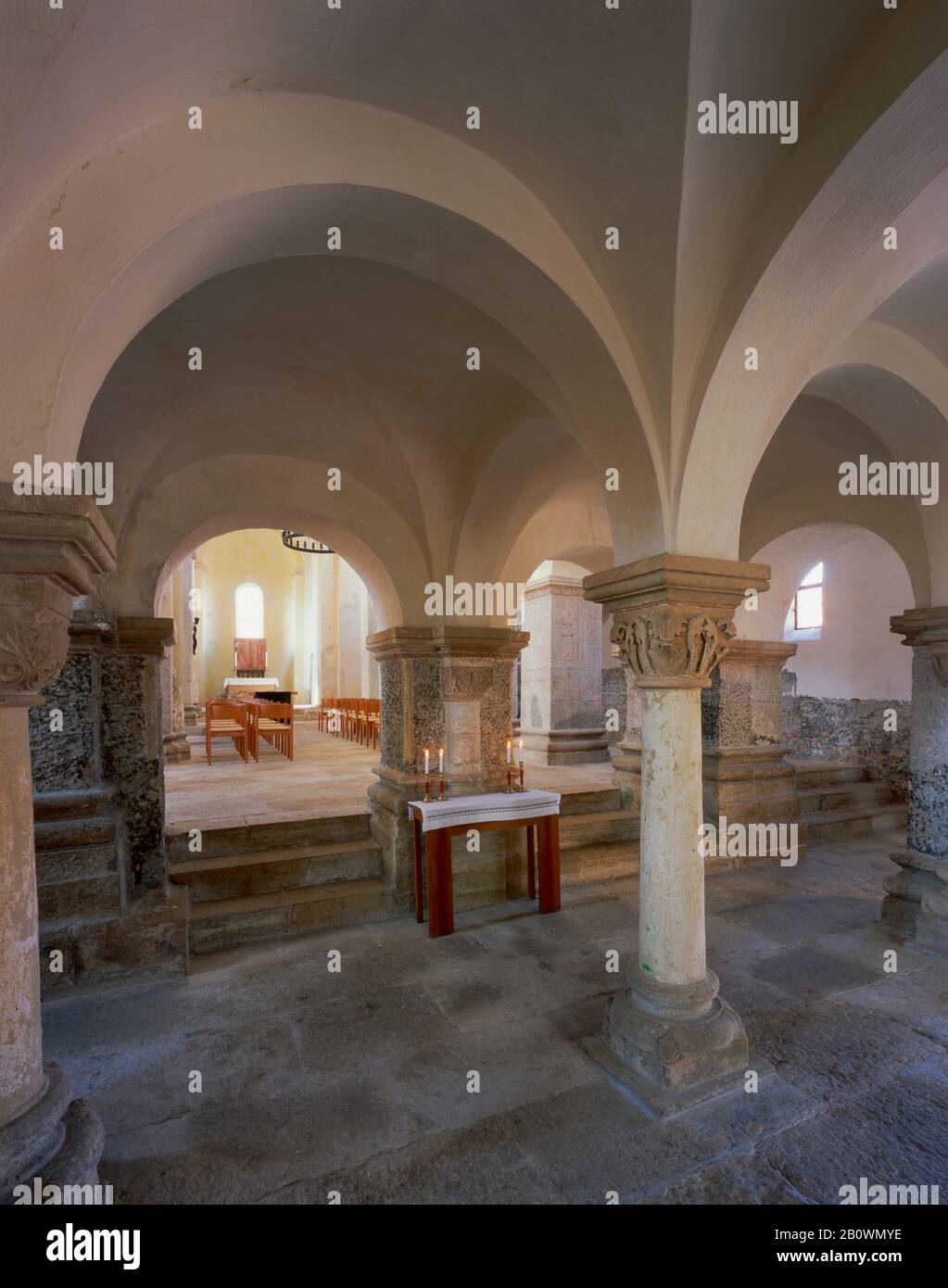Basilique romane de Saint-Gangolf à Münchenlohra, district de Nordhausen, Thuringe, Allemagne, Europe Banque D'Images