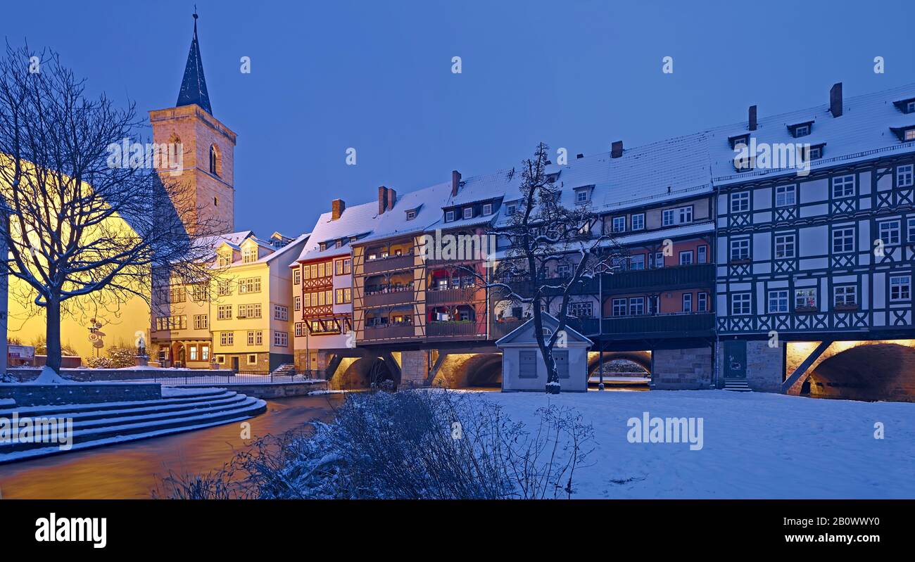 Pont Chandler Avec Tour Aegidien À Erfurt, Thuringe, Allemagne Banque D'Images