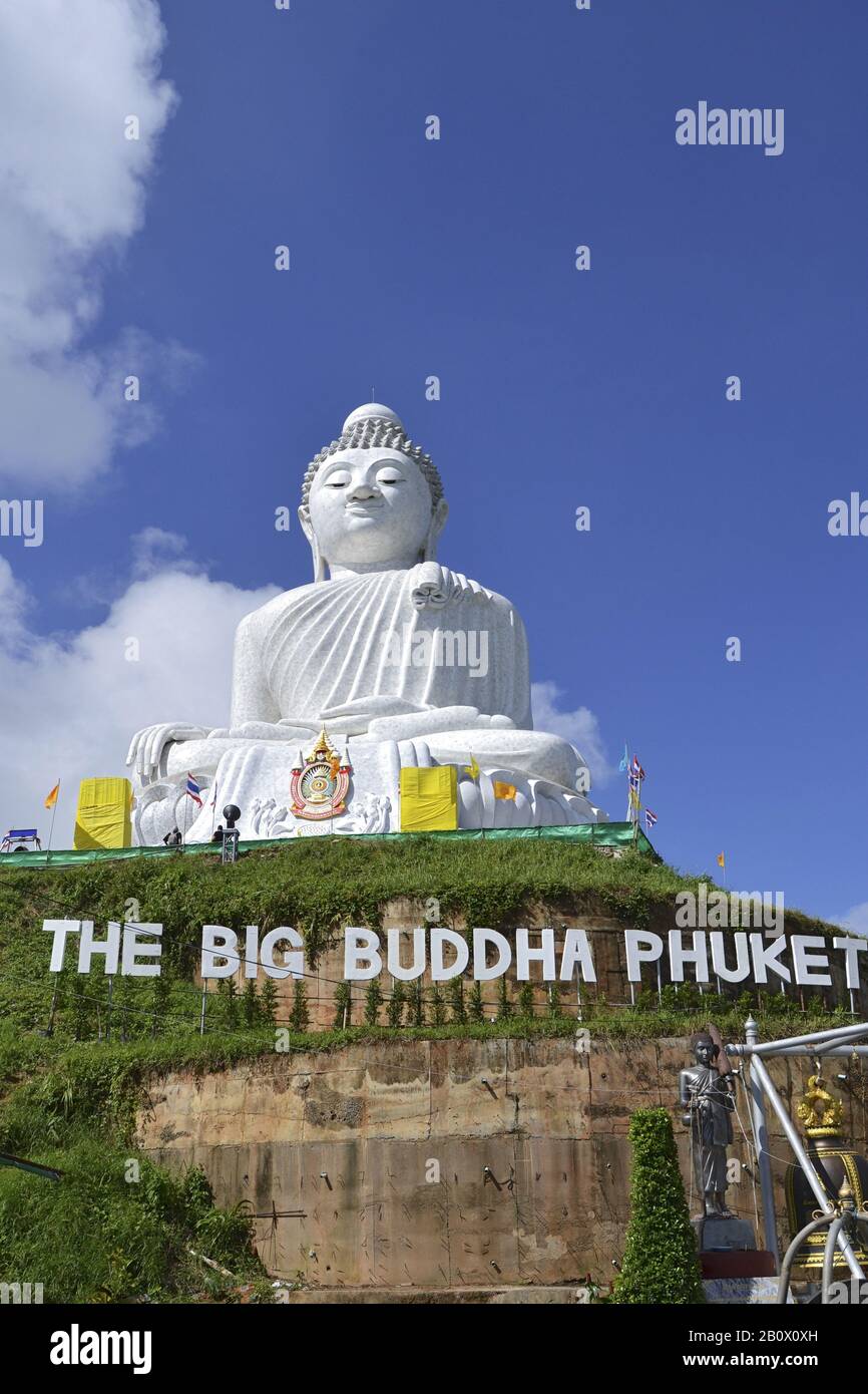 Le grand Bouddha, le plus grand personnage de Bouddha au monde, l'île de Phuket, la Thaïlande du Sud, l'Asie du Sud-est, Banque D'Images