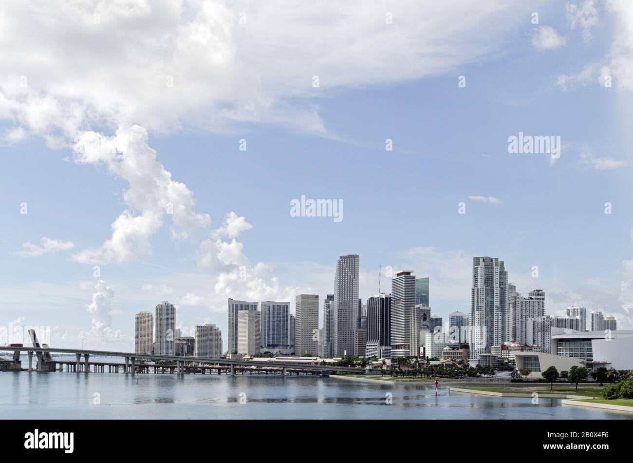 Skyline Miami Downtown Et Bayfront Park, Centre-Ville De Miami, Floride, États-Unis, Banque D'Images