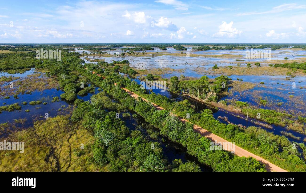 Photo aérienne de la route à Pantanal Banque D'Images