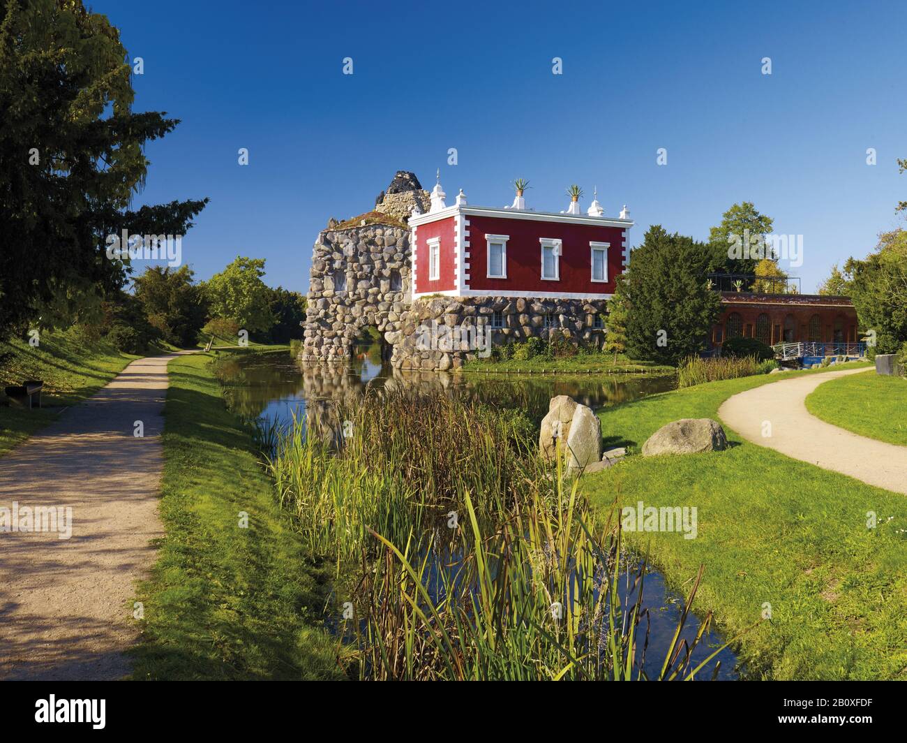 Villa Hamilton sur l'île de pierre Stein dans le parc Wörlitzer, Saxe-Anhalt, Allemagne, Banque D'Images