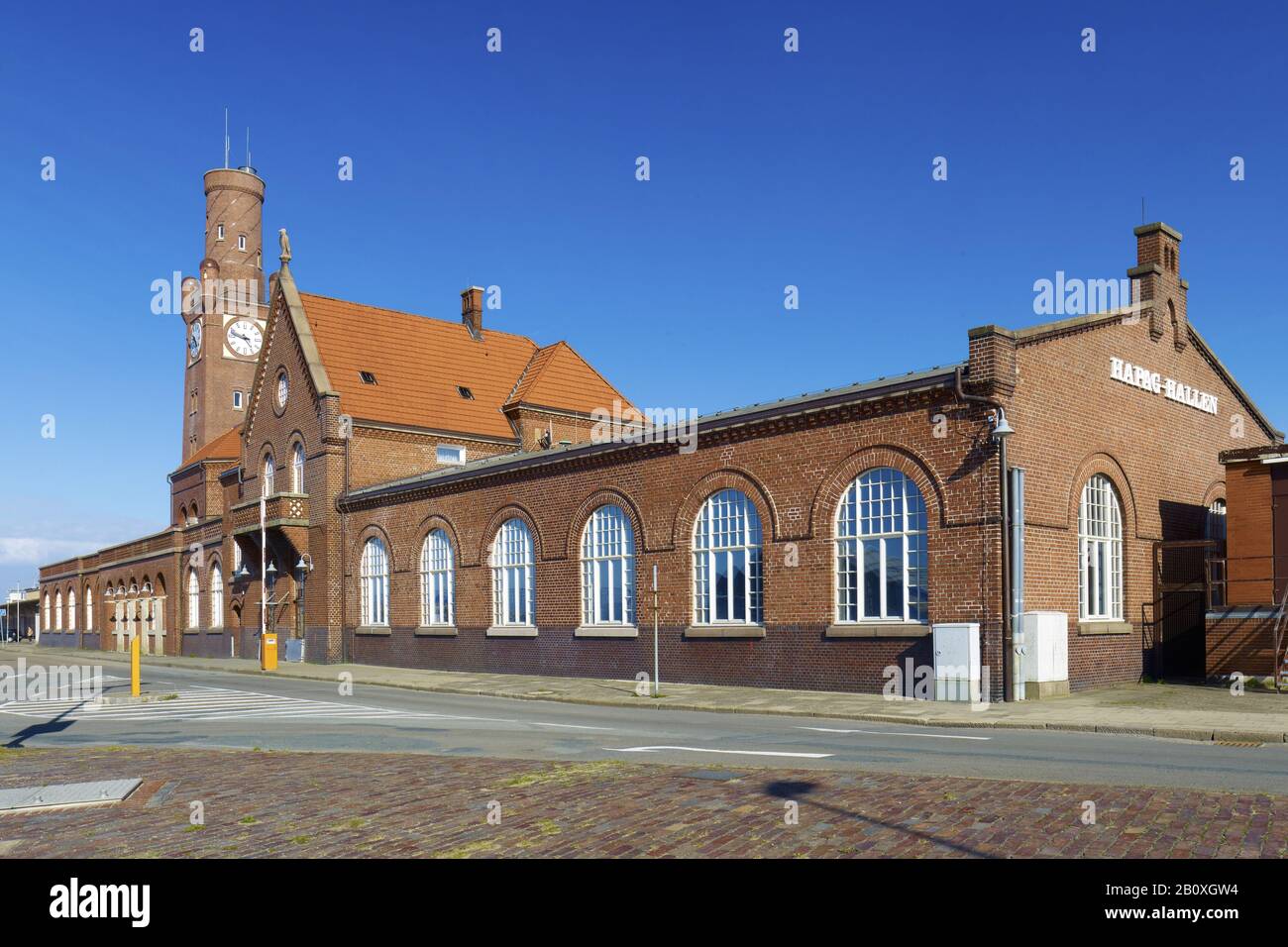 Le Steubenhöft avec les halls de Hapag, Cuxhaven, Basse-Saxe, Allemagne, Banque D'Images