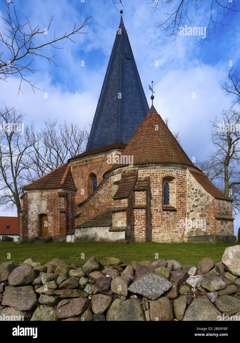 Oktogonkirche St. Maria Et Laurentides À Ludorf / Müritz, District Du Lac Mecklembourg, Mecklembourg-Poméranie-Occidentale, Allemagne, Banque D'Images