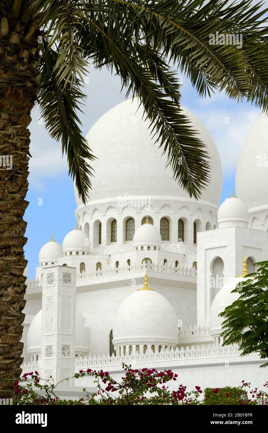 Mosquée Sheikh Zayed, Abu Dhabi, Émirats Arabes Unis, Banque D'Images