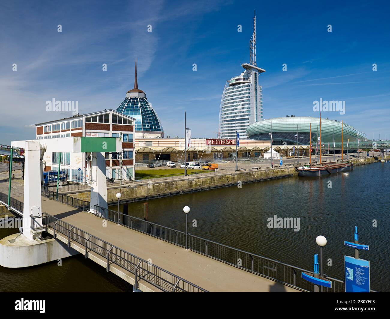 Klimahaus, Atlantic-Sail-City-Hotel Et Mediterraneo, Bremerhaven, Bremen, Allemagne, Banque D'Images