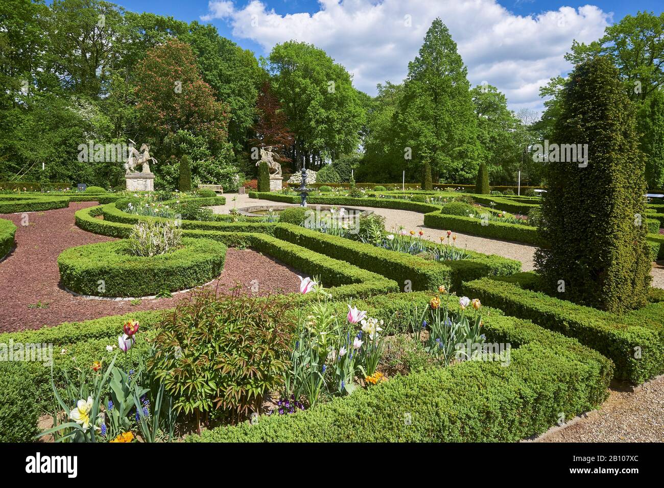 Busquett, jardin du nord du château de Anholt, Rhénanie-du-Nord-Westphalie, Allemagne Banque D'Images