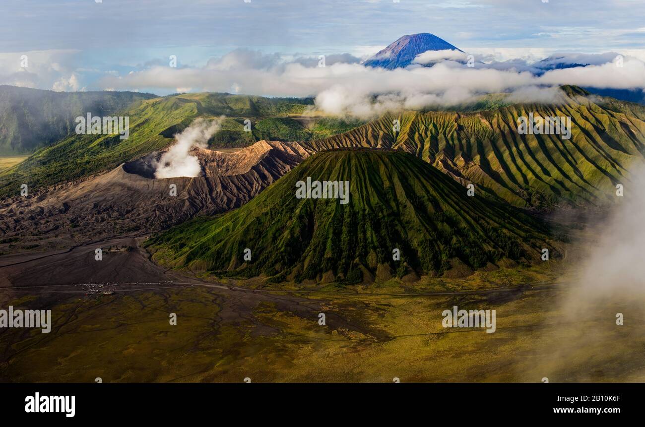 Volcan bromo Banque de photographies et d’images à haute résolution - Alamy