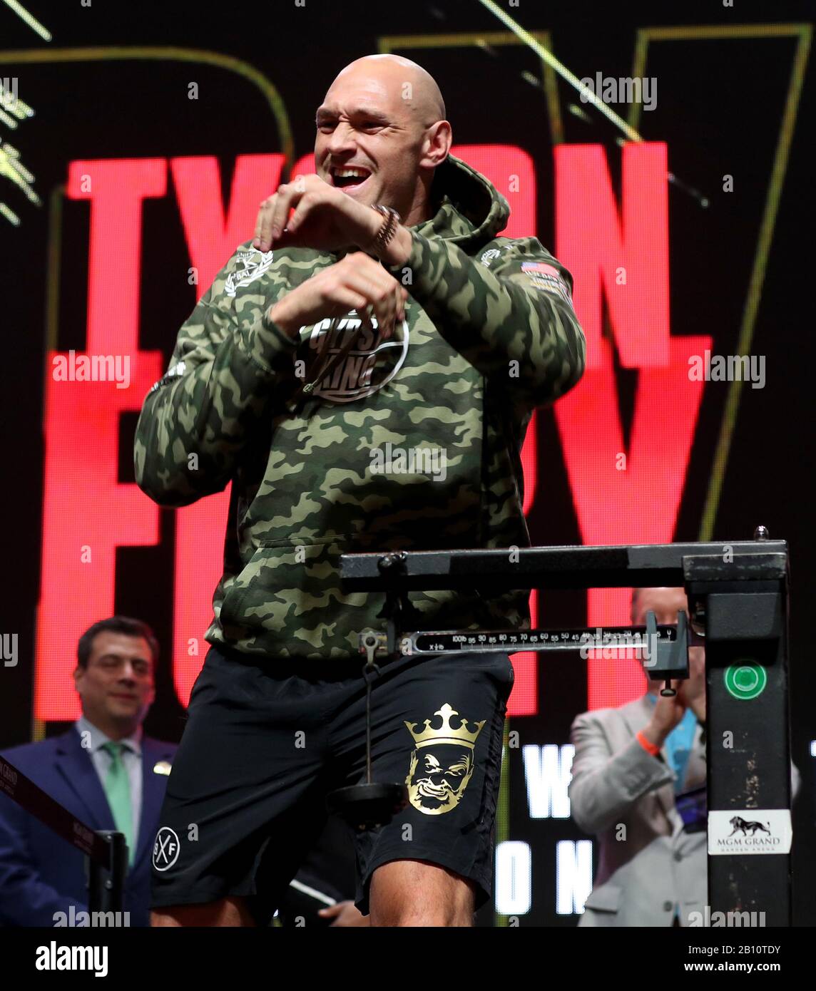 Tyson Fury pendant le pesage à la MGM Grand Garden Arena, Las Vegas. Banque D'Images