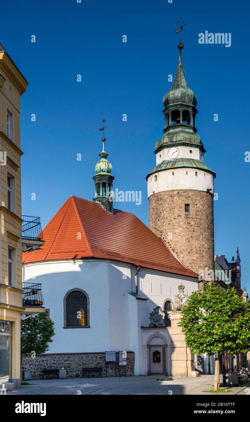 Chapelle de St Anne, avec ancienne tour défensive, XVe siècle, Jelenia Gora, Basse Silésie, Pologne Banque D'Images