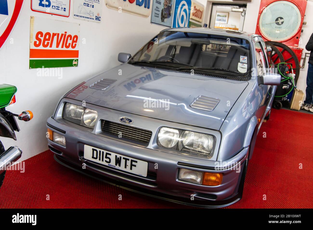 Ford Sierra Sapphire Cosworth au musée de la voiture et de l'automobile, Lakeland Motor et Bluebird Lake District Banque D'Images