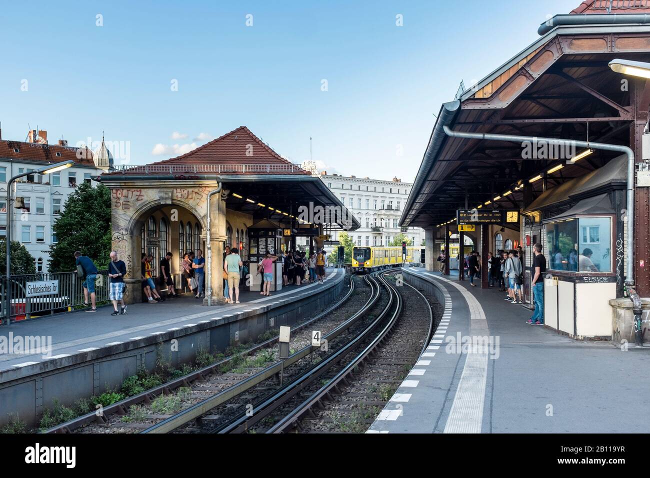 Station De Métro U-Bahn (U-Bahn), Tor, Kreuzberg, Berlin, Allemagne Banque D'Images