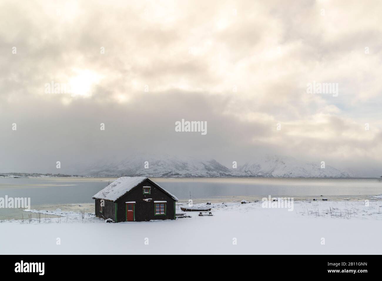 Cabane de pêche à l'Eidsfjord sur Sortland, Vesterålen, Norvège Banque D'Images