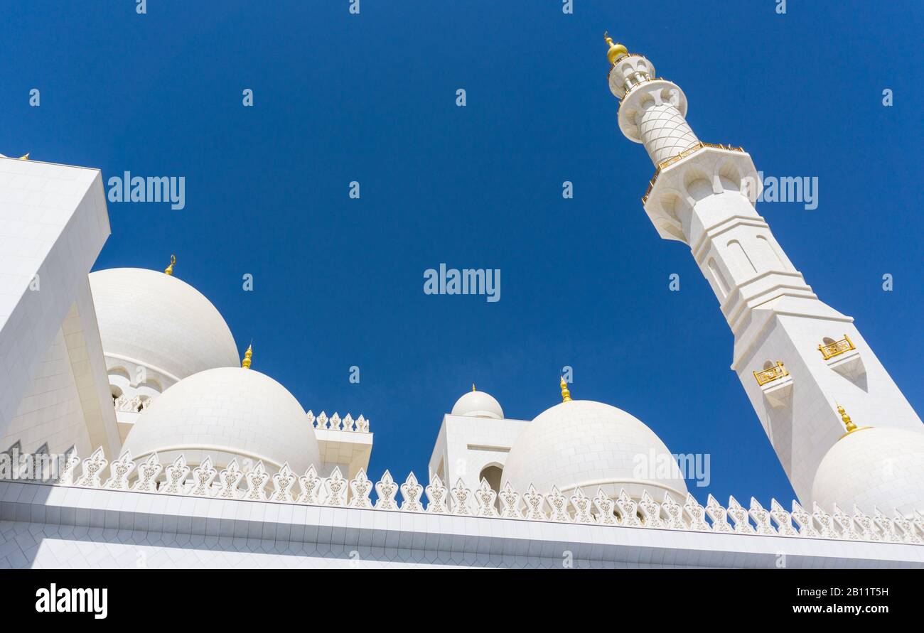 Minaret en marbre blanc de la Grande Mosquée Sheikh Zayed, Abu Dhabi Banque D'Images