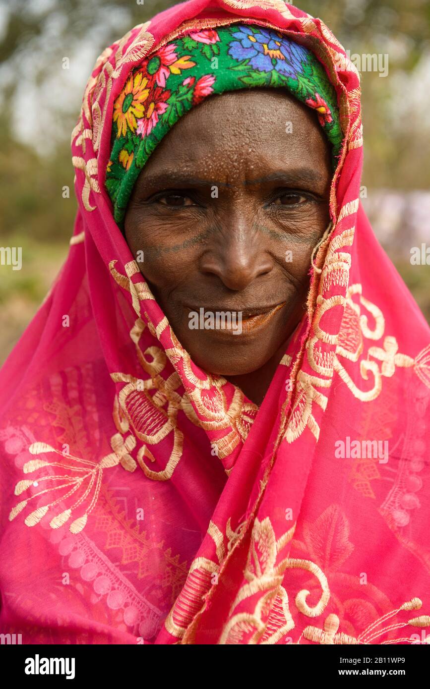 Femme du peuple Fulani du nord du Bénin, Afrique Banque D'Images