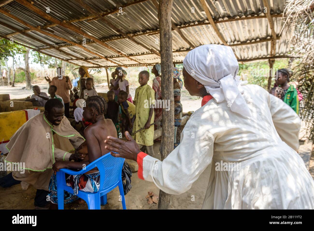 Église en Afrique guérison spirituelle et masse en République du Congo Banque D'Images