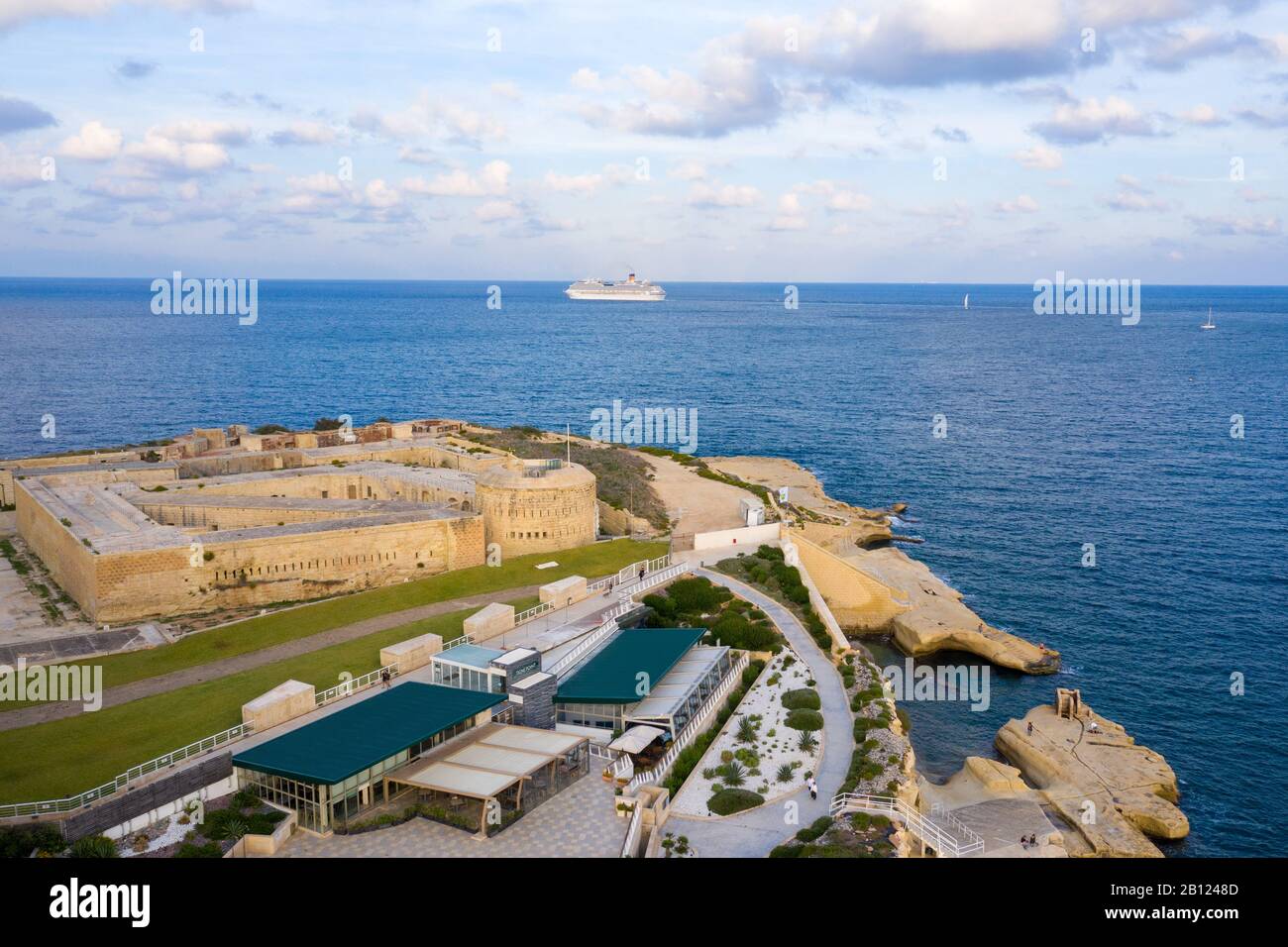 Vue panoramique aérienne de la vieille ville de la Valette sur Malte. Banque D'Images