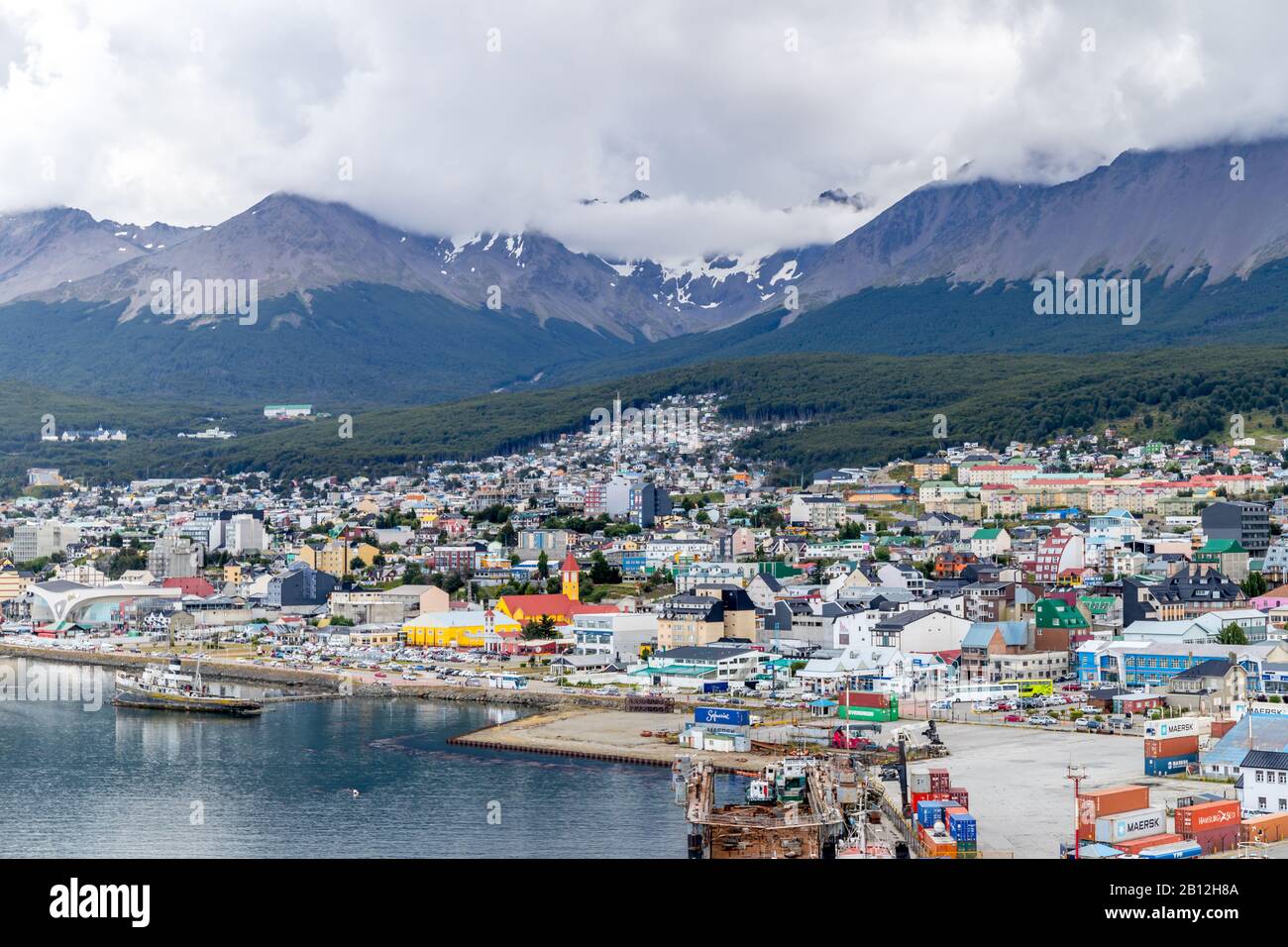 Le panneau Tierra Del Fuego marque le début de la route qui transverse l'Amérique du Nord et du Sud se terminant en Alaska USA. Banque D'Images