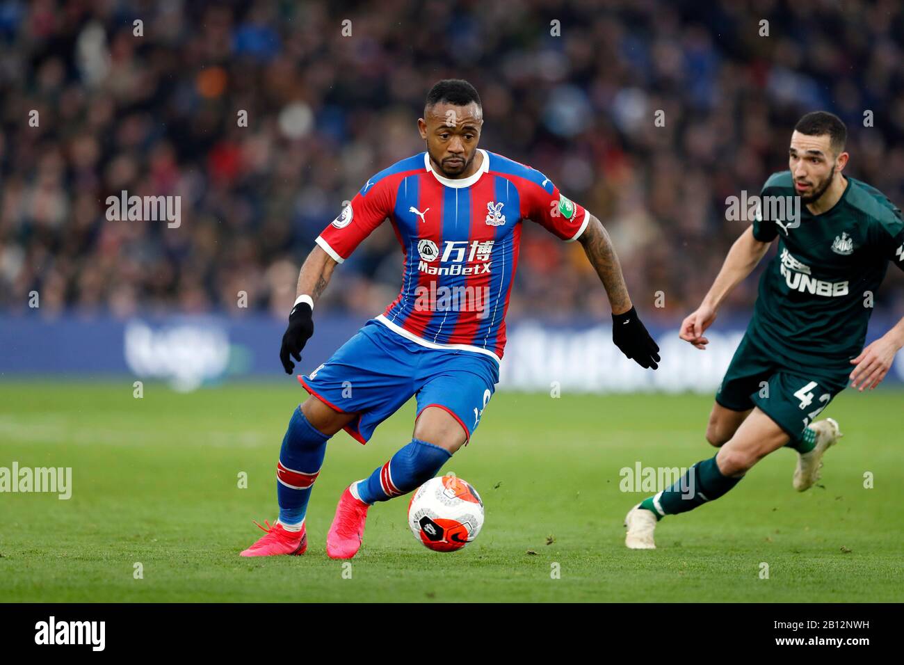 Selhurst Park, Londres, Royaume-Uni. 22 février 2020. Anglais Premier League Football, Crystal Palace Contre Newcastle United; Jordan Ayew Of Crystal Palace Credit: Action Plus Sports/Alay Live News Banque D'Images